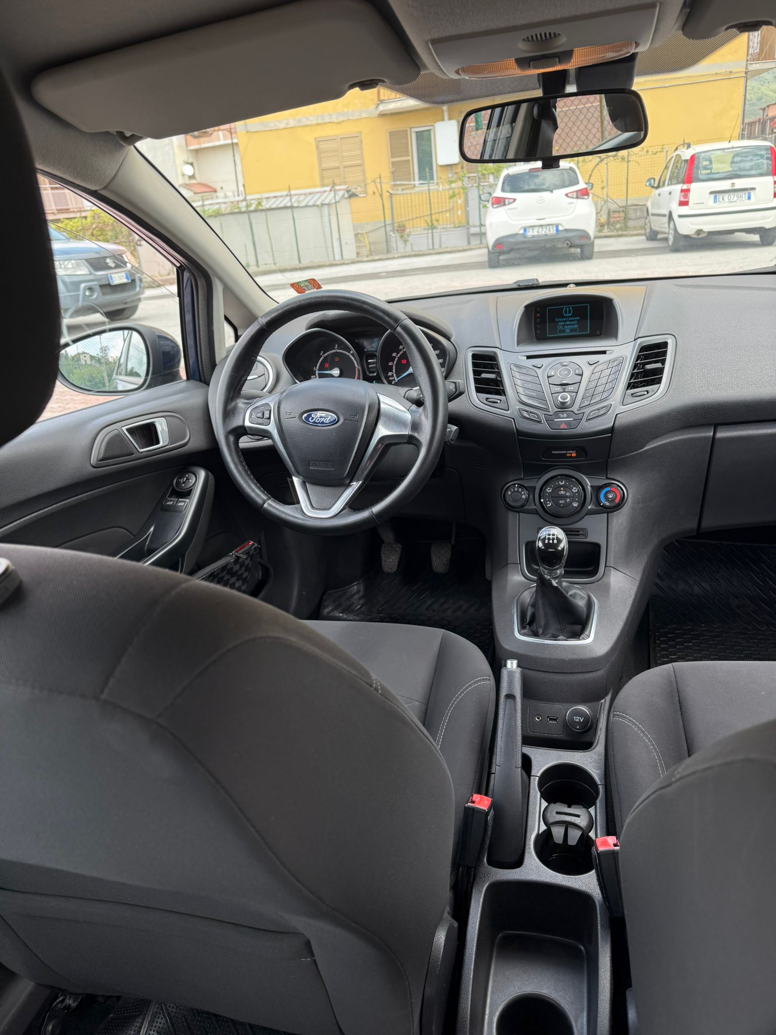 Ford Fiesta - Vista 4